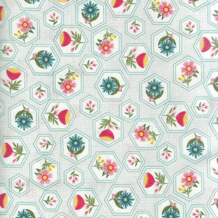 10332-K Vintage Flora window