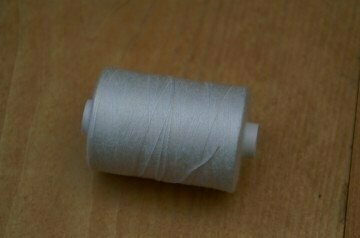 Basting thread approx. 300 m.