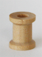 Bobbin of wood 4 cm high