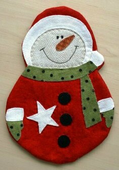 Pattern Cup Coaster/ Mug Rug Snowman