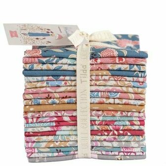 300119-20 Fat Eight Bundle Tilda Windy Days