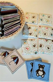 Memory spel van stof  66 kleine kaartjes 