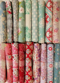 Quiltpakket L Love &amp; Hope Sampler TILDA stoffen op licht steenbeige