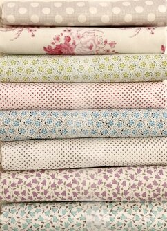 Quiltpakket L Love &amp; Hope Sampler TILDA stoffen op licht steenbeige