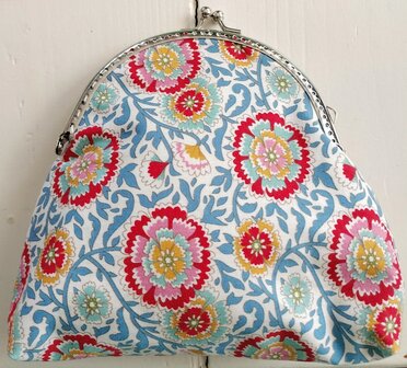 Beugel Etui I Love My Quilts