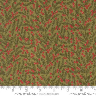5243-12 Berry and Pine