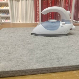  B&uuml;gelmatte aus Wolle rechteckig