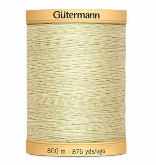 0828 beige Gutermann naai- en applicatie garen. GROTE KLOS