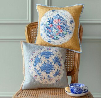 100667 Tilda Something Blue Wildgarden Blue