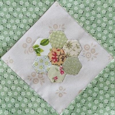 8Fat8 Greens Quilters Flower Garden 