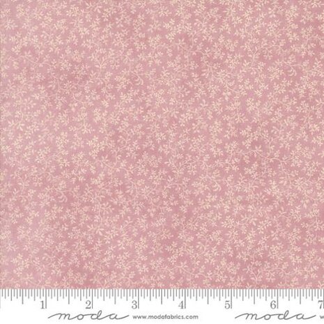 8 Fatquarters Lavender Fields & Meadow Greens