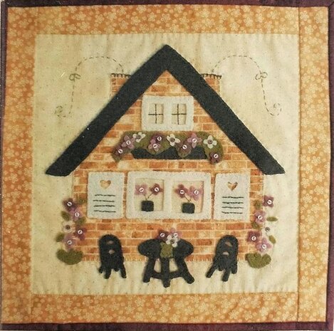 Quiltpakket Cozy cottages Voorjaarshuisje juni miniquilt