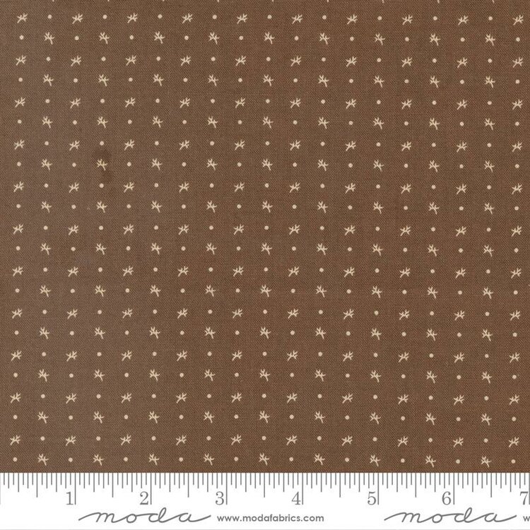 31678-20 Dinah's Delight by Betsy Chutchian