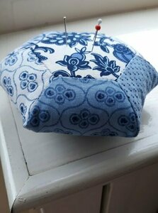 Nadelkissen 8 Sechsecke Blau Byrd Blue