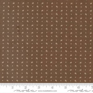 31678-20 Dinah's Delight by Betsy Chutchian