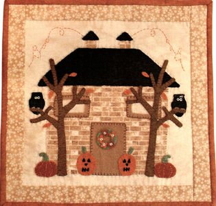 Quiltpakket Cozy cottages huisje miniquilt OCTOBER